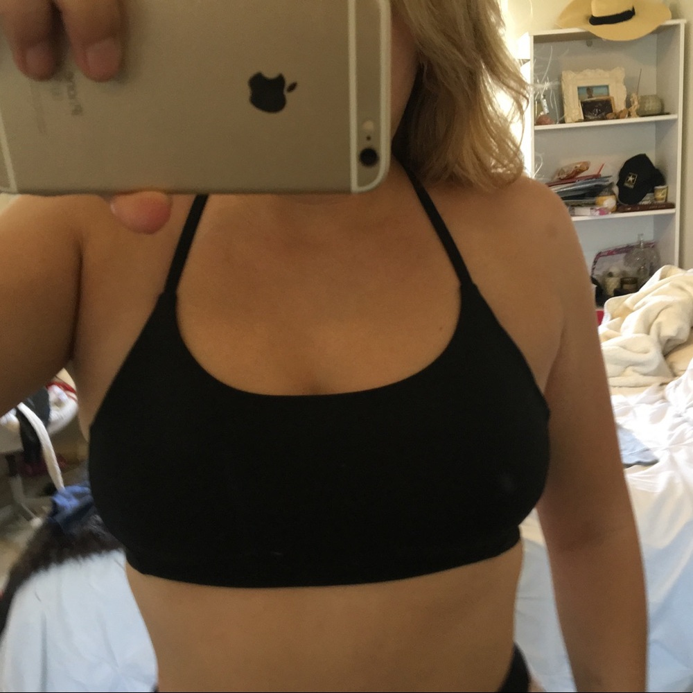 Sports bra